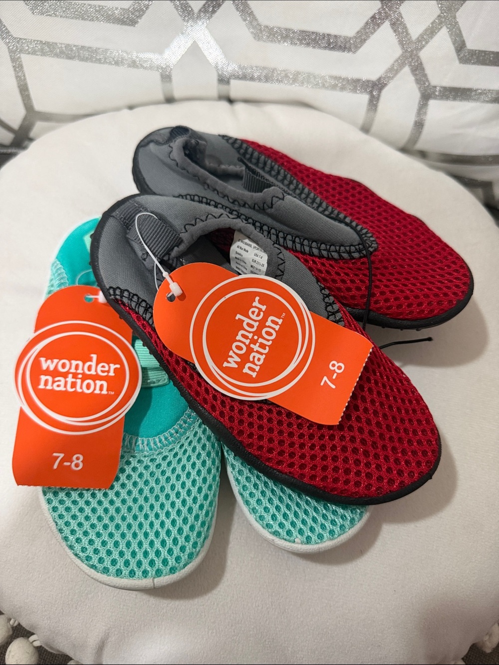 wonder nation Kids Mesh Water Shoes - Red & Teal